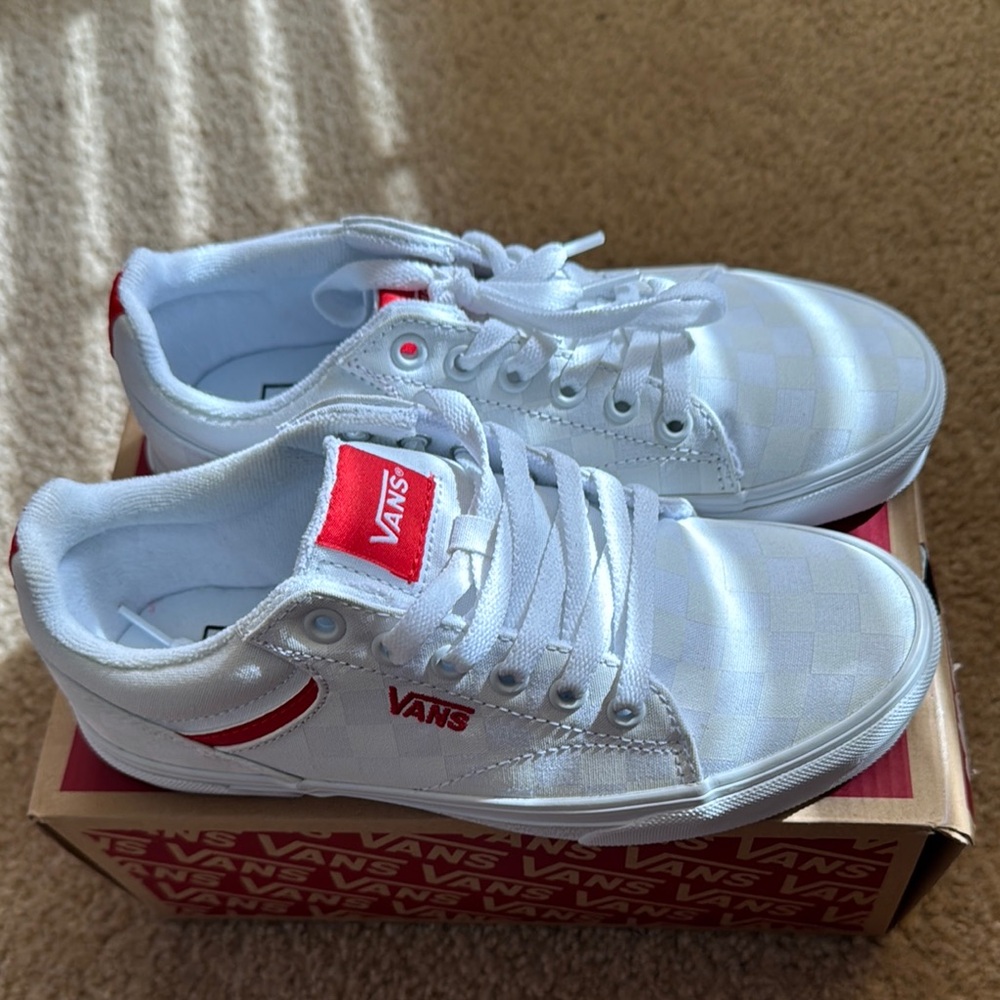 NWOT Vans Checkerboard White and Red Sneakers. Offers welcomed. - Picture 3 of 4